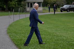 DC: President Biden hold a White House departure