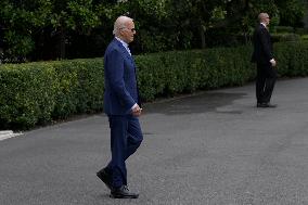 DC: President Biden hold a White House departure