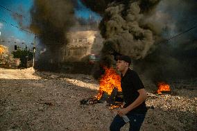 Israeli Forces Leave Trail Of Destruction In Jenin - West Bank