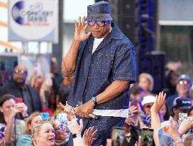 LL Cool J Performs Live on the Today Show This Morning at Rockefeller Plaza