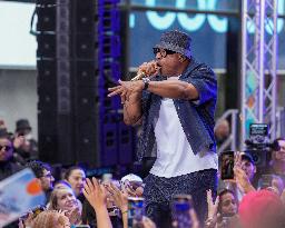 LL Cool J Performs Live on the Today Show This Morning at Rockefeller Plaza