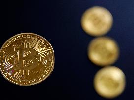 Bitcoin Falls Below $54,000