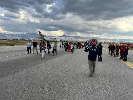 Plane Made Emergency Landing After Bomb Threat - Turkiye