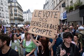 Rally Against The President's Forceful Blow - Paris