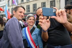 Rally Against The President's Forceful Blow - Paris