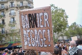 Rally Against The President's Forceful Blow - Paris