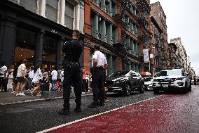 Person Hit In The Head At Zara In Manhattan New York