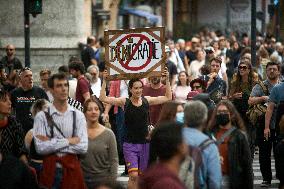 Protest Against Macron's Choice Of Michel Banier As Prime Minister