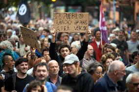 Protest Against Macron's Choice Of Michel Banier As Prime Minister