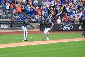 MLB Cincinnati Reds Vs New York Mets