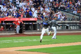 MLB Cincinnati Reds Vs New York Mets