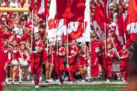 Wisconsin Badgers Vs. South Dakota Coyotes