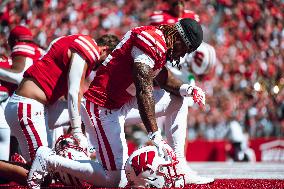 Wisconsin Badgers Vs. South Dakota Coyotes