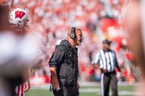 Wisconsin Badgers Vs. South Dakota Coyotes