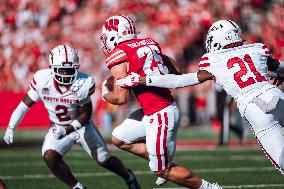 Wisconsin Badgers Vs. South Dakota Coyotes