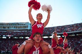 Wisconsin Badgers Vs. South Dakota Coyotes