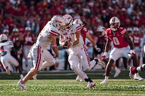 Wisconsin Badgers Vs. South Dakota Coyotes