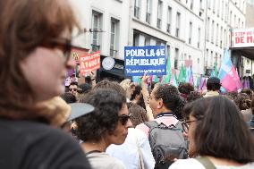 Rally Against The President's Forceful Blow - Paris