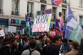 Rally Against The President's Forceful Blow - Paris