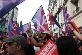 Rally Against The President's Forceful Blow - Paris