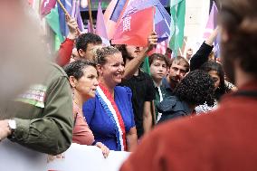 Rally Against The President's Forceful Blow - Paris