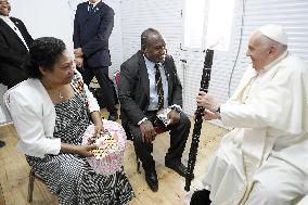 Pope Francis Meets Papua New Guinea's PM - Port Moresby