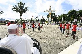 Pope Francis Meets With Faithful Of Vanimo - Papua New Guinea