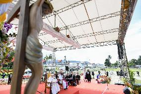 Pope Francis Meets With Faithful Of Vanimo - Papua New Guinea