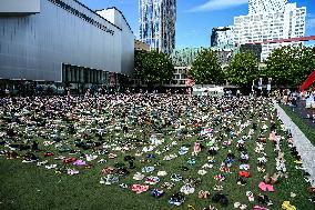 Thousands Of Shoes Laid Out As Memorial To Children Killed In Gaza - Rotterdam