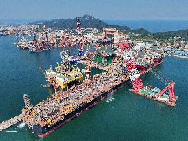 China Leads The Shipbuilding Industry