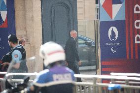 Edouard Philippe At Matignon For Meeting With Michel Barnier