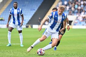 Colchester United v Bromley - Sky Bet League 2