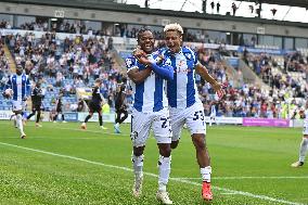 Colchester United v Bromley - Sky Bet League 2