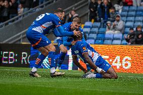 Oldham Athletic v Southend United - Vanarama National League