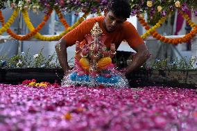 Ganesh Chaturthi Festival In Mumbai