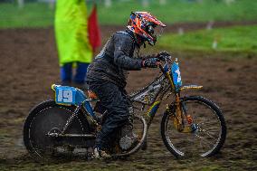 ACU British Upright Championships, 
Cheshire Grass Track Club, Macclesfield, Cheshire