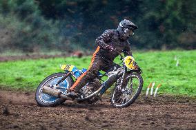 ACU British Upright Championships, 
Cheshire Grass Track Club, Macclesfield, Cheshire