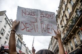 Rally Against The President's Forceful Blow - Paris