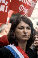 Rally Against The President's Forceful Blow - Paris