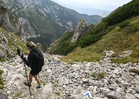 Exploring The Majestic Trails Of The Tatra Mountains