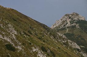 Exploring The Majestic Trails Of The Tatra Mountains