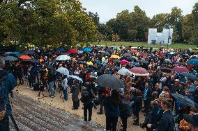 Tribute To A Municipal Officer Shot Dead - Grenoble