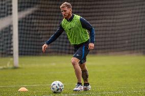 Iker Muniain Practice In Buenos Aires