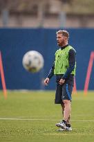 Iker Muniain Practice In Buenos Aires