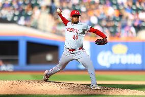 MLB Cincinnati Reds Vs New York Mets