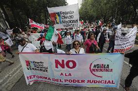 March For Mexican Democracy Against Judicial Reform