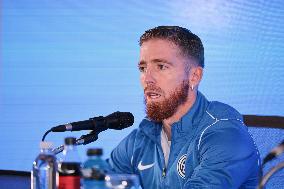 Iker Muniain In Press Conference