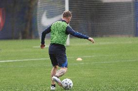 San Lorenzo Unveils New Signing Iker Muniain