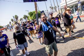 45th Annual Labor Day Parade, Los Angeles