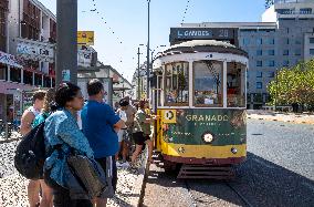 Daily Life In Lisbon